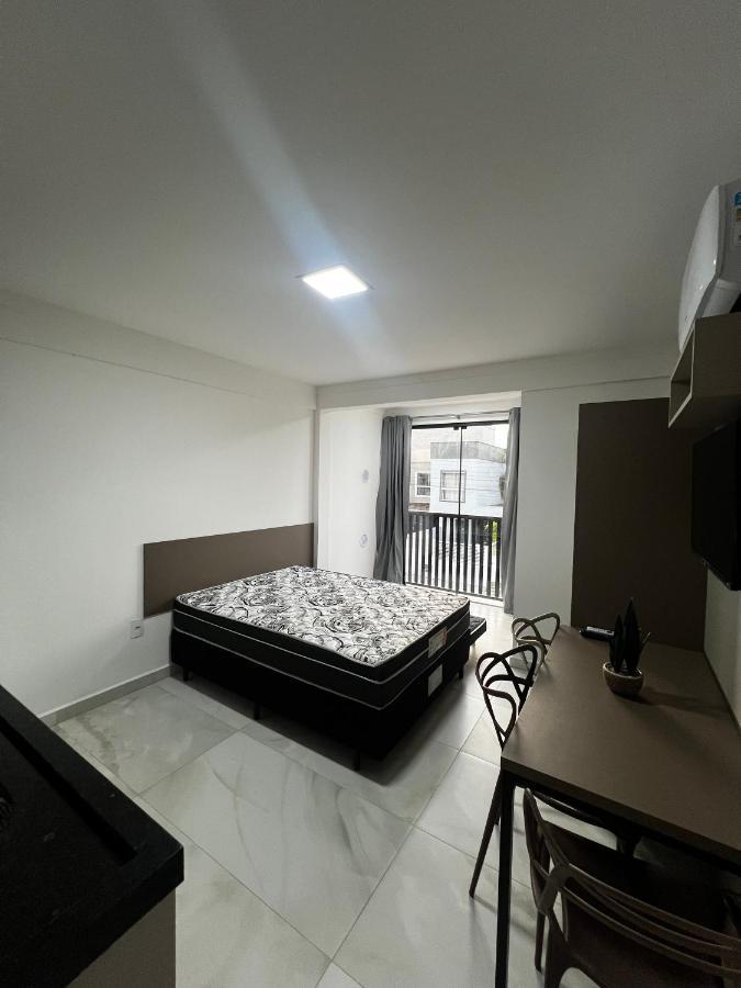 Residencial Bernardo Apartment Bombinhas Exterior photo
