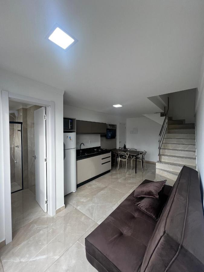 Residencial Bernardo Apartment Bombinhas Exterior photo